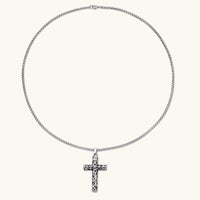 Collar con Cruz Celta