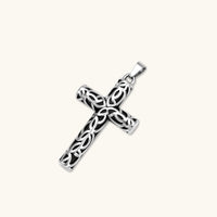 Collar con Cruz Celta